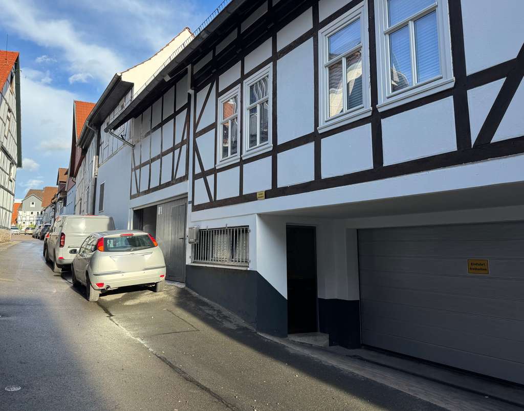 Immobilie in Bad Sooden-Allendorf - Attraktives Mehrfamilienhaus mit ca. 7 % Jahresrendite - Bild 1