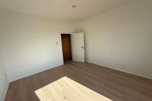Wohnung im 2. OG links – Burgunderstraße 39, 40549 Heerdt, Düsseldorf – Vorschaubild 3