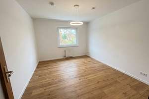 *Erstbezug nach Modernisierung* 2-Zimmer-Wohnung mit Balkon in Köln-Holweide – Chemnitzer Straße 38, 51067 Holweide, Köln – Vorschaubild 5