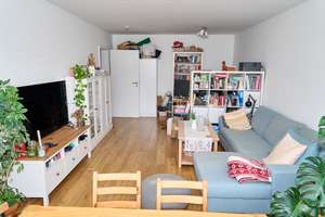 Klimatisiertes 2-Zimmer-Apartment mit Balkon in der Südweststadt – Die vollständige Adresse der Immobilie erhältst du vom Anbieter., 76133 Südweststadt, Karlsruhe – Vorschaubild 3