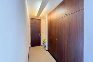 Frei zum Einzug: gestaltbare Wohnung mit 2 Loggien und TG-Stellplatz in urbaner Lage – München – Vorschaubild 10