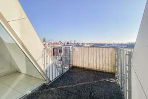 ATEMBERAUBEND! AUßERGEWÖHNLICH SCHÖNE WOHNUNG MIT DACHTERRASSE, 2 BALKONEN & AUFZUG! PROVISIONSFREI! – Heinersdorfer Str. 35, 13086 Weißensee, Berlin – Vorschaubild 3