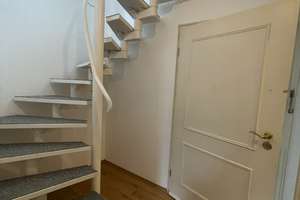 *Neu* Charmante Mansardenwohnung in Top-Lage! – Stiftstraße 21, 65183 Mitte, Wiesbaden – Vorschaubild 4