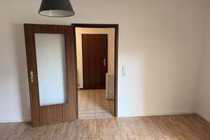 Großes 1,5-Zimmer Studenten-Apartment mit Balkon in Mannheim-Lindenhof, – Meerfeldstr. 11, 68163 Lindenhof, Mannheim – Vorschaubild 6