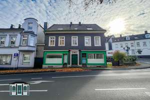 Atemberaubendes Dreifamilienhaus mit Garten, Terrasse und Loggia – Die vollständige Adresse der Immobilie erhältst du vom Anbieter., 42389 Langerfeld-Beyenburg, Wuppertal – Vorschaubild 2