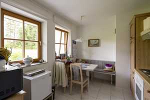 Das Landhaus für die Familie! Rarität: Zweifamilienvilla mit zus. Appartement, Kachelofen & Wellness – Garmisch-Partenkirchen (Kreis) – Vorschaubild 101