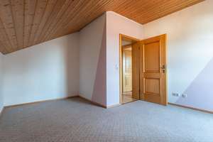 Großzügiges Einfamilienhaus in Freyung – Die vollständige Adresse der Immobilie erhältst du vom Anbieter., 94078 Freyung – Vorschaubild 7