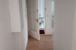 Gepflegte 2-Zimmer-Wohnung im 2. OG in Duisburg-Marxloh