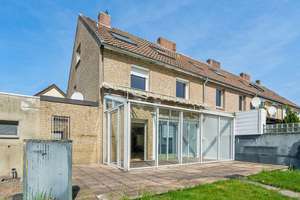 Reihenendhaus mit großem Grundstück, Pool und wohnmobilgeeigneter Doppelgarage – Die vollständige Adresse der Immobilie erhältst du vom Anbieter., 48431 Rheine – Vorschaubild 3