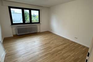 3 Zimmer, Neu saniert, ruhige Lage (Video !!) mit Balkon -  Hochparterre L – In der Felderhütten 63, 51371 Bürrig, Leverkusen – Vorschaubild 6
