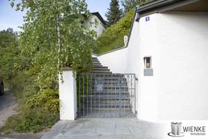 *REDUZIERT*Fernsicht über 79848 Bonndorf, großes Grundstück, Pelletheizung, Kaminofen, ELW im Keller – Im Letten 9, 79848 Bonndorf im Schwarzwald – Vorschaubild 4