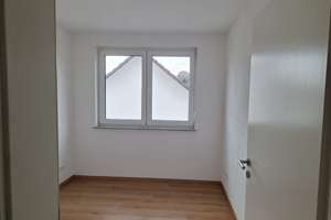 Praktisch geschnittene 4-Zimmer-Wohnung in Heilbronn-Biberach – Kehrhüttenstraße 38, 74078 Biberach, Heilbronn – Vorschaubild 4