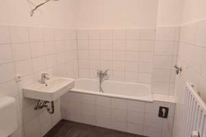 Sehr schöne und große 3,5 Raum Wohnung in ruhiger u. zentraler Lage! Balkon!! 2 Bäder!! – Kleine Hammerstraße 48 A, 45326 Altenessen-Süd, Essen – Vorschaubild 2