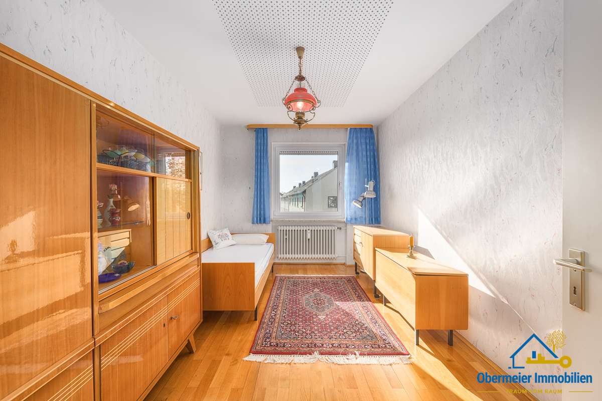 Immobilie in Schwandorf - Sehr gepflegtes Zweifamilienhaus mit Doppelgarage - Bild 4