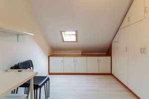 Kapitalanleger aufgepasst: Renditeobjekt mit Einliegerwohnung und großem Garten – Die vollständige Adresse der Immobilie erhältst du vom Anbieter., 71729 Erdmannhausen – Vorschaubild 8
