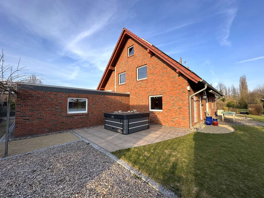 Immobilie in Ribbesbüttel - Gepflegtes Einfamilienhaus am Feldrand von Vollbüttel - Bild 3