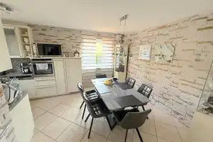 **RESERVIERT**Exklusives Reihenendhaus in Hamburg–Eißendorf – Stil, Komfort & Lebensqualität – Hamburg – Vorschaubild 3