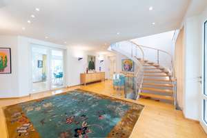 EXKLUSIVE PREMIUM-VILLA IN BESTLAGE ! BURGBLICK - HALLENBAD - TIEFGARAGE - SPA - – Schweitzerstraße 7, 84489 Burghausen – Vorschaubild 7