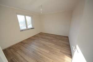Moderne 2-Zimmer-Wohnung mit einem großen Balkon und Garage! – Die vollständige Adresse der Immobilie erhältst du vom Anbieter., 56068 Süd, Koblenz – Vorschaubild 4