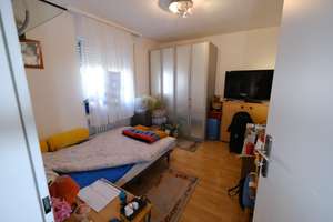 Wohnen mit Charakter: Gepflegte 4,5-Zimmer-Wohnung in Reutlingen – Die vollständige Adresse der Immobilie erhältst du vom Anbieter., 72764 Reutlingen-Mitte, Reutlingen – Vorschaubild 12