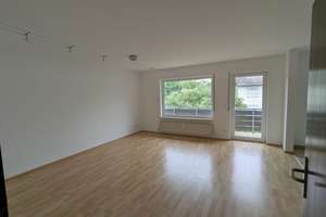 2,5-Zimmer-Wohnung in Mainz-Weisenau - mit Balkon – Die vollständige Adresse der Immobilie erhältst du vom Anbieter., 55130 Weisenau, Mainz – Vorschaubild 2
