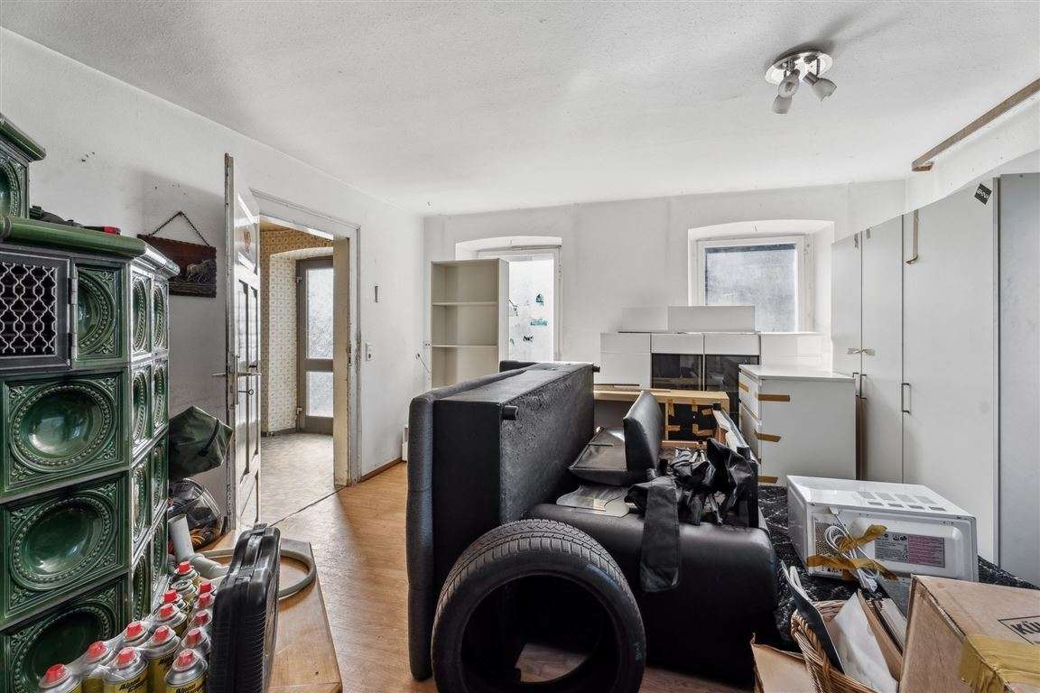 Riesen Grundstück mit sanierungsbedürftigem Haus in historischer Umgebung, Alb Donau Kreis – Bild 4