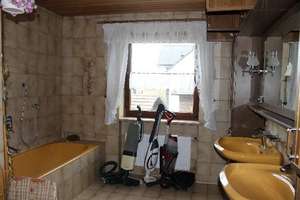 Haus mit Potenzial für Homeoffice und/oder Einliegerbereich – Die vollständige Adresse der Immobilie erhältst du vom Anbieter., 86450 Altenmünster – Vorschaubild 16