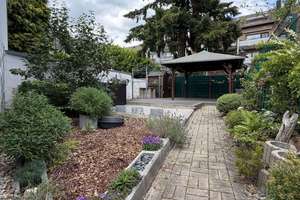 CHARMANTES MEHRGENERATIONENHAUS MIT MODERNEM WOHNKOMFORT IN MG! – Die vollständige Adresse der Immobilie erhältst du vom Anbieter., 41068 Waldhausen, Mönchengladbach – Vorschaubild 3