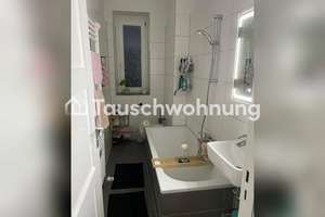 Tauschwohnung: Ruhige 2-Zimmer-Altbauwohnung mit Charme und Balkon