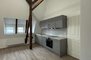 Charaktervolle Dachgeschosswohnung in der Nähe der Innenstadt! – Warendorpstraße 19c, 23554 Sankt Lorenz Nord, Lübeck – Vorschaubild 3