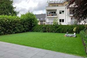 Hochwertige 4-Zimmer Doppelhaushälfte in Hamburg-Sasel mit großem Garten und Parkplatz – Die vollständige Adresse der Immobilie erhältst du vom Anbieter., 22393 Sasel, Hamburg – Vorschaubild 2