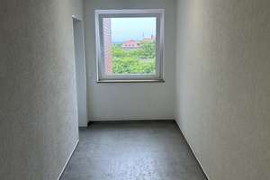 Attraktive kleine 2-Zimmer-Wohnung mit Balkon in Frohnhausen – Ihr neues Zuhause ab 01.08.2026! – Giesebrechtstraße 53, 45144 Frohnhausen, Essen – Vorschaubild 3