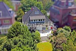 PROVISIONSFREI für Käufer – Großes EFH mit idyllischem Grundstück und Tiefgarage in schöner Wohnlage – Hamburg – Vorschaubild 9