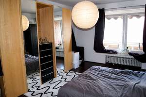 grosszügige und sehr helle Wohnung | Parkett | modernes Bad | Gäste WC | 2 x Balkon | Garage – Die vollständige Adresse der Immobilie erhältst du vom Anbieter., 40468 Unterrath, Düsseldorf – Vorschaubild 8