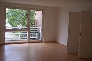 Grosse offene und lichtdurchflutete Wohnung in Bockum - nicht familiengeeignet! – Kaiserstr. 92, 47800 Bockum, Krefeld – Vorschaubild 8