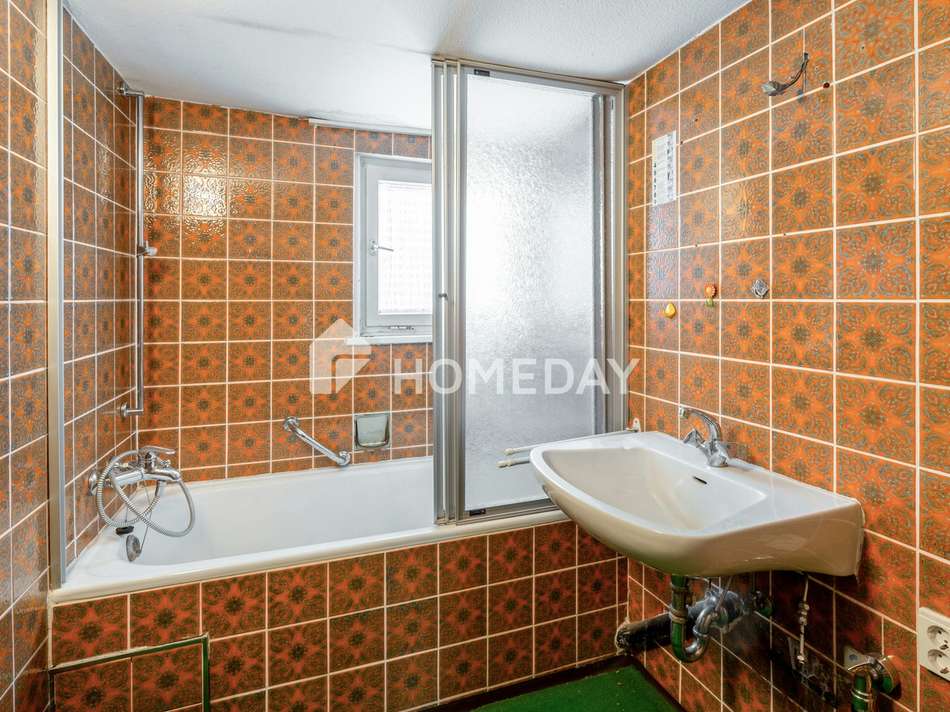2. OG Badezimmer 1