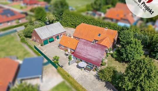 Bild von 3 Wohnungen + Ausbaureserve – Kapitalanlage mit Perspektive in Küstennähe