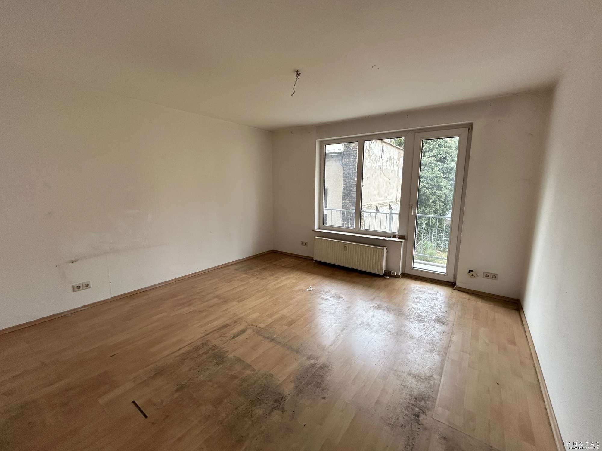 BIETERVERFAHREN - PROVISIONSFREI - Einzimmer-Appartement aus Nachlass - renovierungsbedürftig, Mannheim – Bild 2