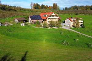 Exklusives Anwesen mit Wohn- und Landwirtschaftsnutzung in einzigartiger Panoramalage – Lindau (Bodensee) (Kreis) – Vorschaubild 3