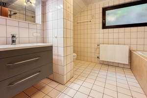 Traumlage an der Wiesent – Zweifamilienhaus mit Burgblick in Gößweinstein – Die vollständige Adresse der Immobilie erhältst du vom Anbieter., 91327 Gößweinstein – Vorschaubild 7