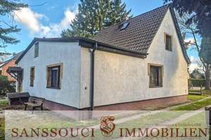 Raumwunder in Neuenhagen – Ihr Traumhaus auf einem großzügigen Grundstück! – Die vollständige Adresse der Immobilie erhältst du vom Anbieter., 15366 Neuenhagen bei Berlin – Vorschaubild 2