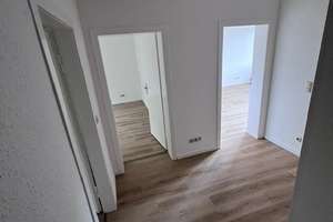Tolle 3 Zimmer Wohnung in Holsterhausen mit 2 Balkonen! – 45147 Holsterhausen, Essen – Vorschaubild 3