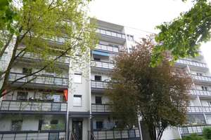 Kleines Familien-Apartment mit Wannenbad und Balkon - leider ohne Aufzug! – Zossener Straße 168, 12627 Hellersdorf, Berlin – Vorschaubild 9