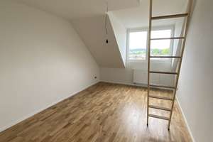 helle WG-Wohnung mit 7 Zimmern im DG – Metzgerstr. 41, 52070 Kalkofen, Aachen – Vorschaubild 6