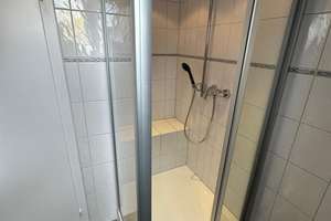Großzügig geschnittene, lichtdurchflutete Dachgeschosswohnung – Die vollständige Adresse der Immobilie erhältst du vom Anbieter., 66131 Ensheim, Saarbrücken – Vorschaubild 6