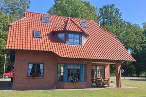 Den Kummerower See vor der Haustür... Gepflegtes Einfamilienhaus in Verchen... – Die vollständige Adresse der Immobilie erhältst du vom Anbieter., 17111 Verchen – Vorschaubild 1
