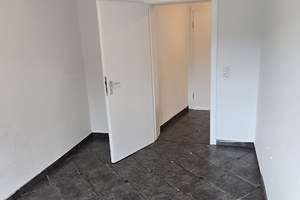 Sehr schöne renovierte 3 Zimmer Wohnung in Gelsenkirchen zu vermieten – Schalker Str. 173, 45881 Schalke, Gelsenkirchen – Vorschaubild 6
