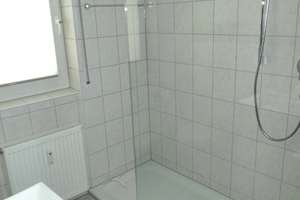 Traumhafte 2-Zimmer-Wohnung zum Verlieben mit XXL-Terrasse und neuwertigem Zustand – Die vollständige Adresse der Immobilie erhältst du vom Anbieter., 72770 Ohmenhausen, Reutlingen – Vorschaubild 11