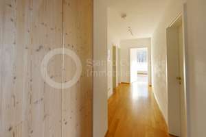 Waldperlach Grenze zu Neubiberg – Freundliche freie 4 ZKB mit Süd-Balkon, EBK, Parkett, Erker, TG – Die vollständige Adresse der Immobilie erhältst du vom Anbieter., 81739 Waldperlach, München – Vorschaubild 5