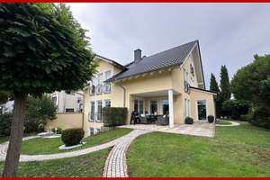 luxuriöse Einfamilienhaus in Seligenstadt – Die vollständige Adresse der Immobilie erhältst du vom Anbieter., 63500 Seligenstadt – Vorschaubild 2